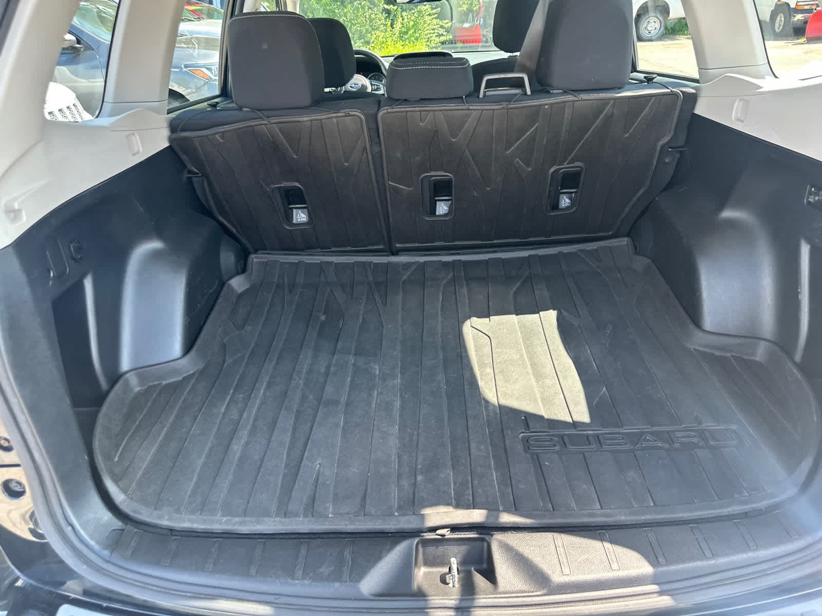Thumbnail: 2017 Subaru Forester - 9