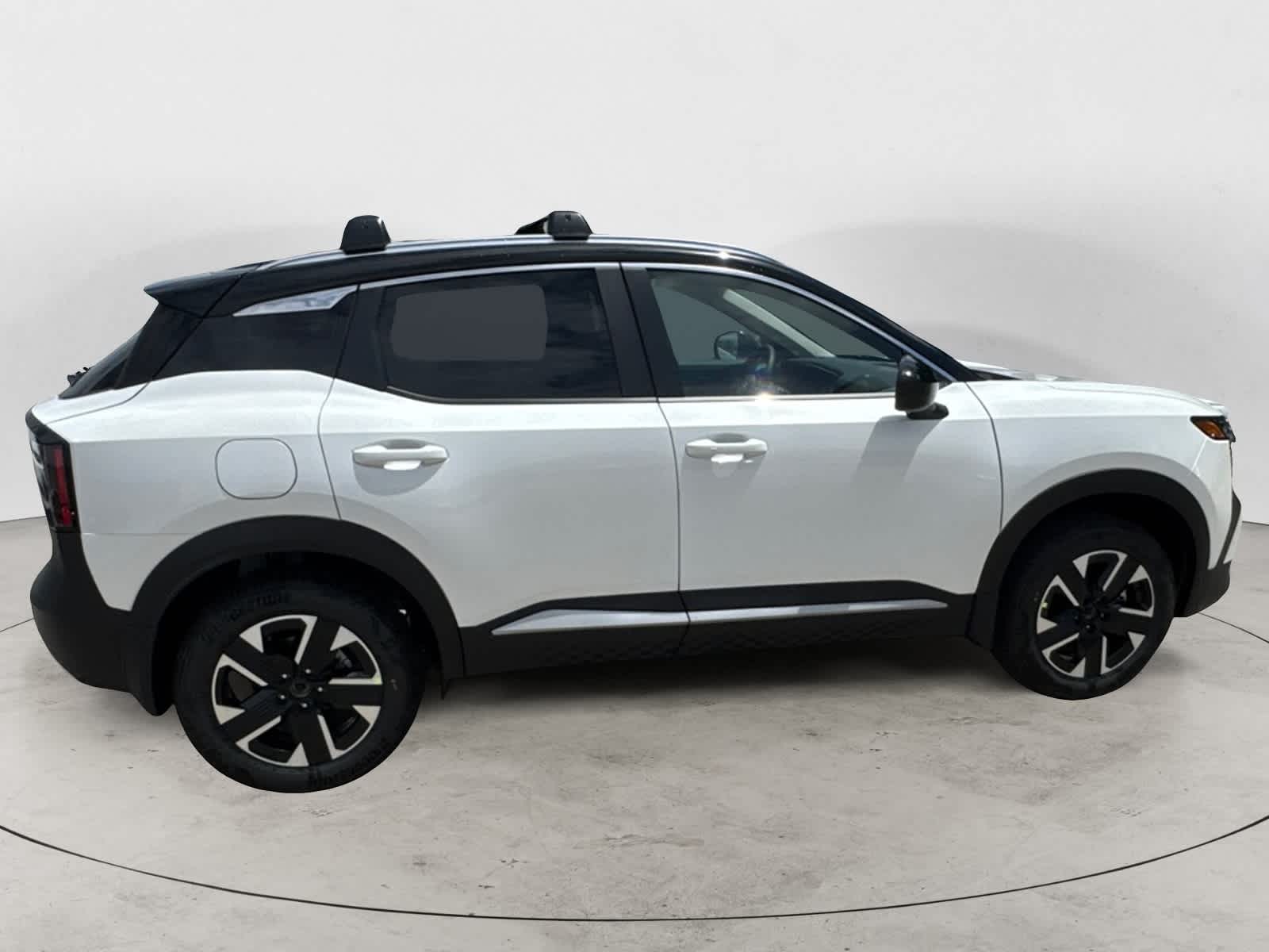 Thumbnail: 2026 Nissan Kicks - 5