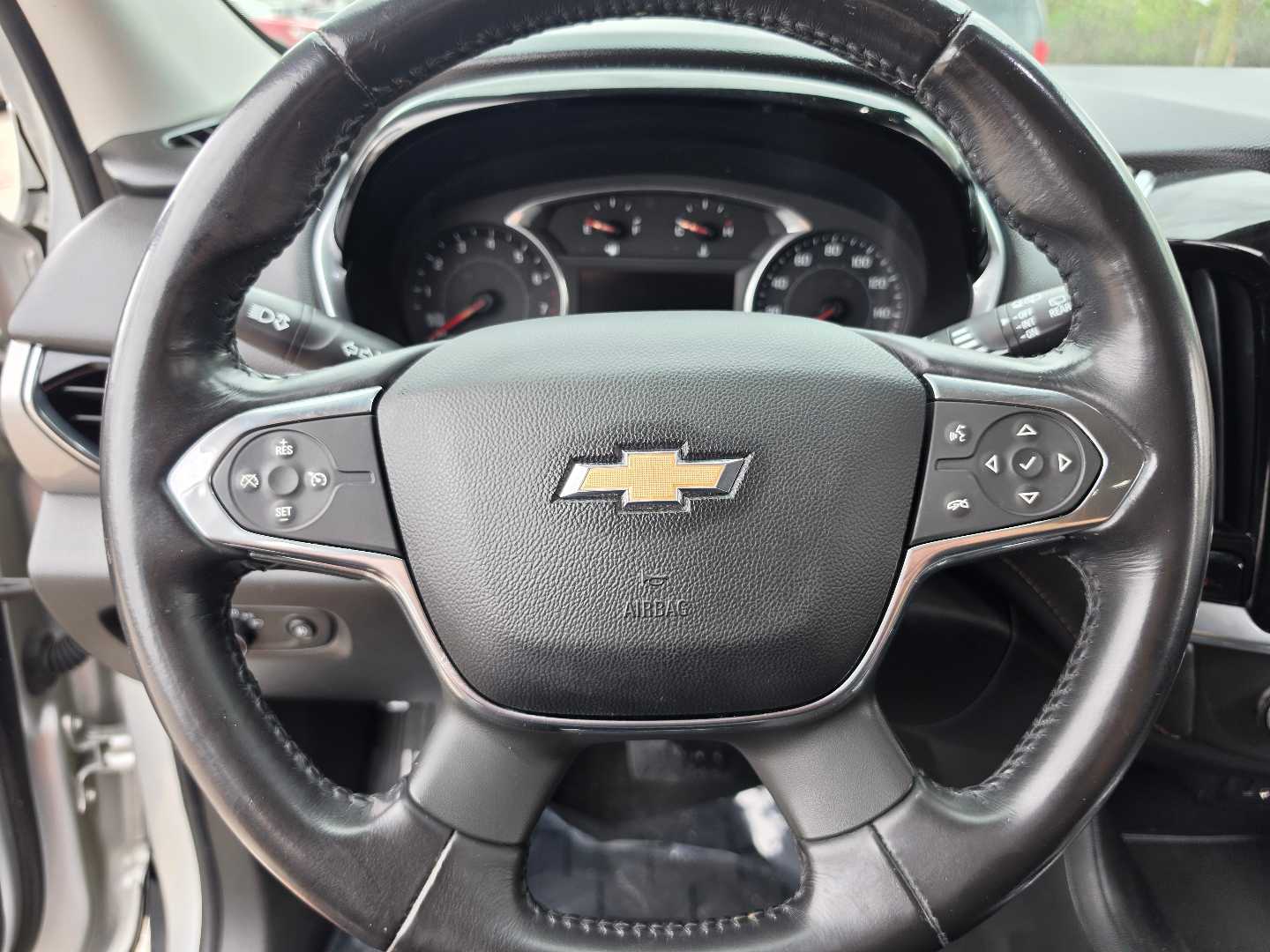 Thumbnail: 2018 Chevrolet Traverse - 21