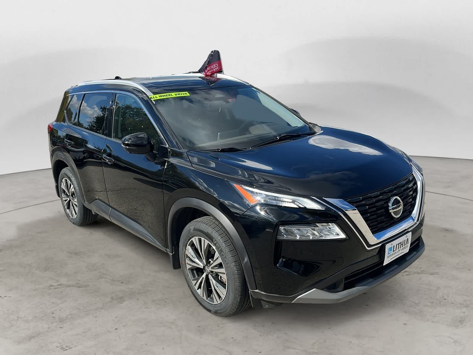 Thumbnail: 2021 Nissan Rogue - 2