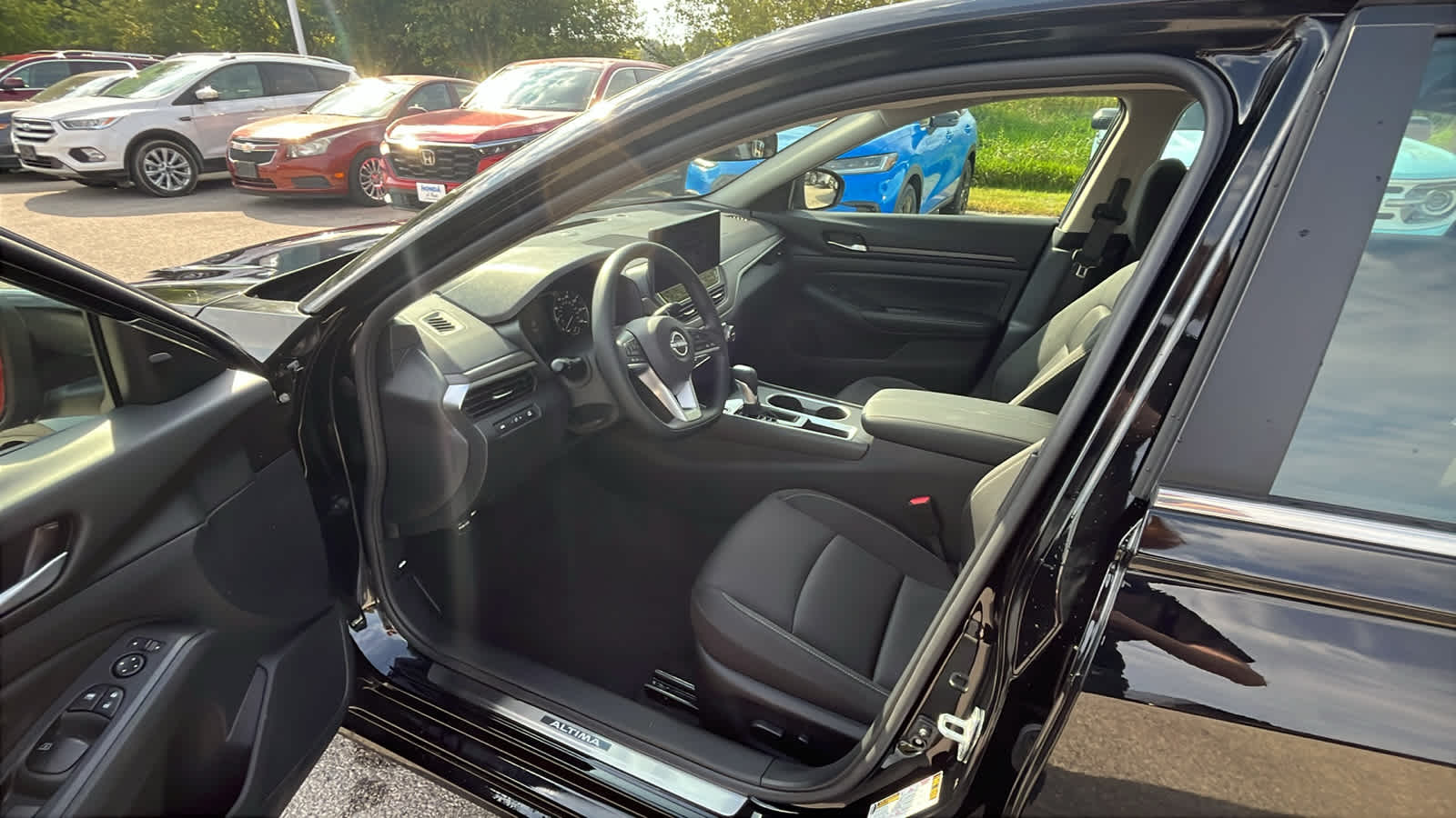 Thumbnail: 2025 Nissan Altima - 15