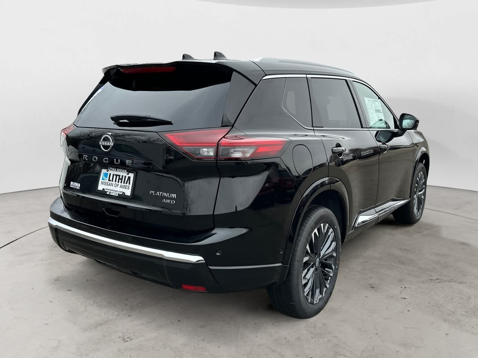 Thumbnail: 2026 Nissan Rogue - 3