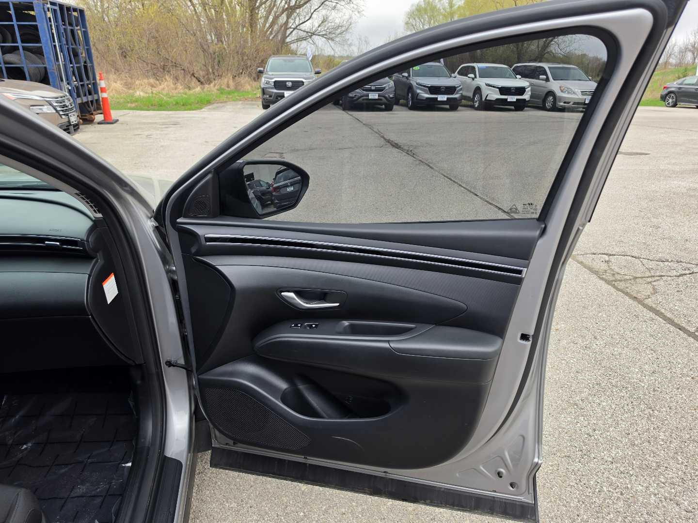 Thumbnail: 2023 Hyundai Tucson - 12