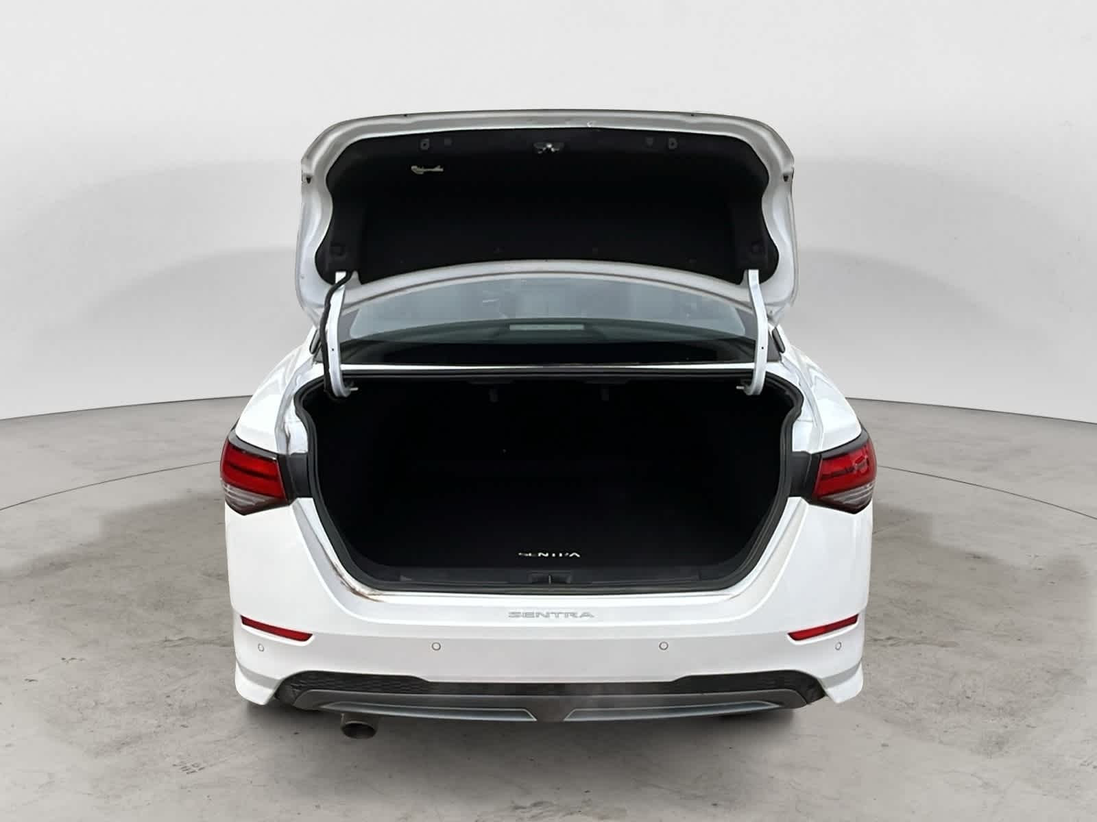 Thumbnail: 2022 Nissan Sentra - 5