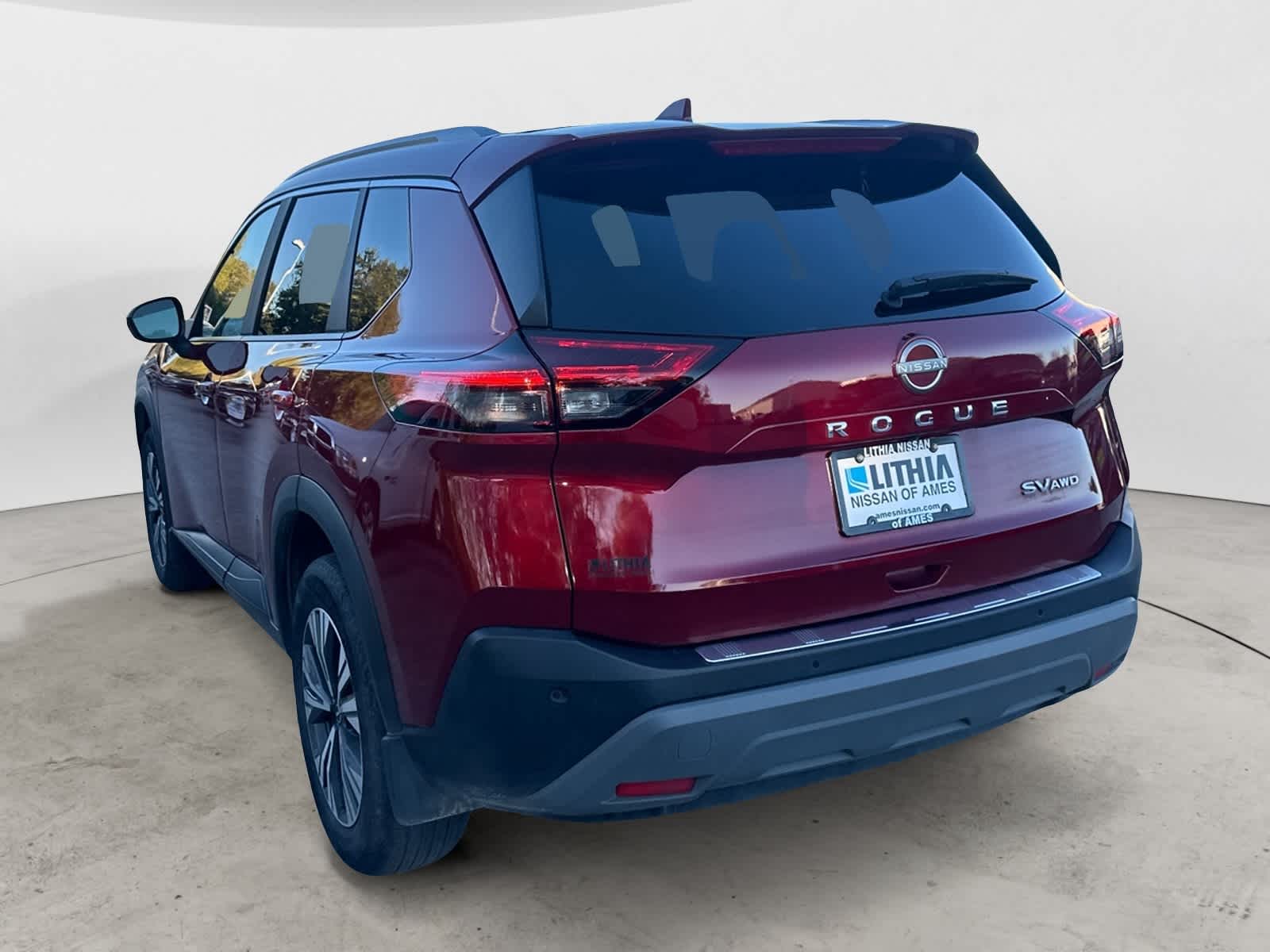 2023 Nissan Rogue SV photo 2