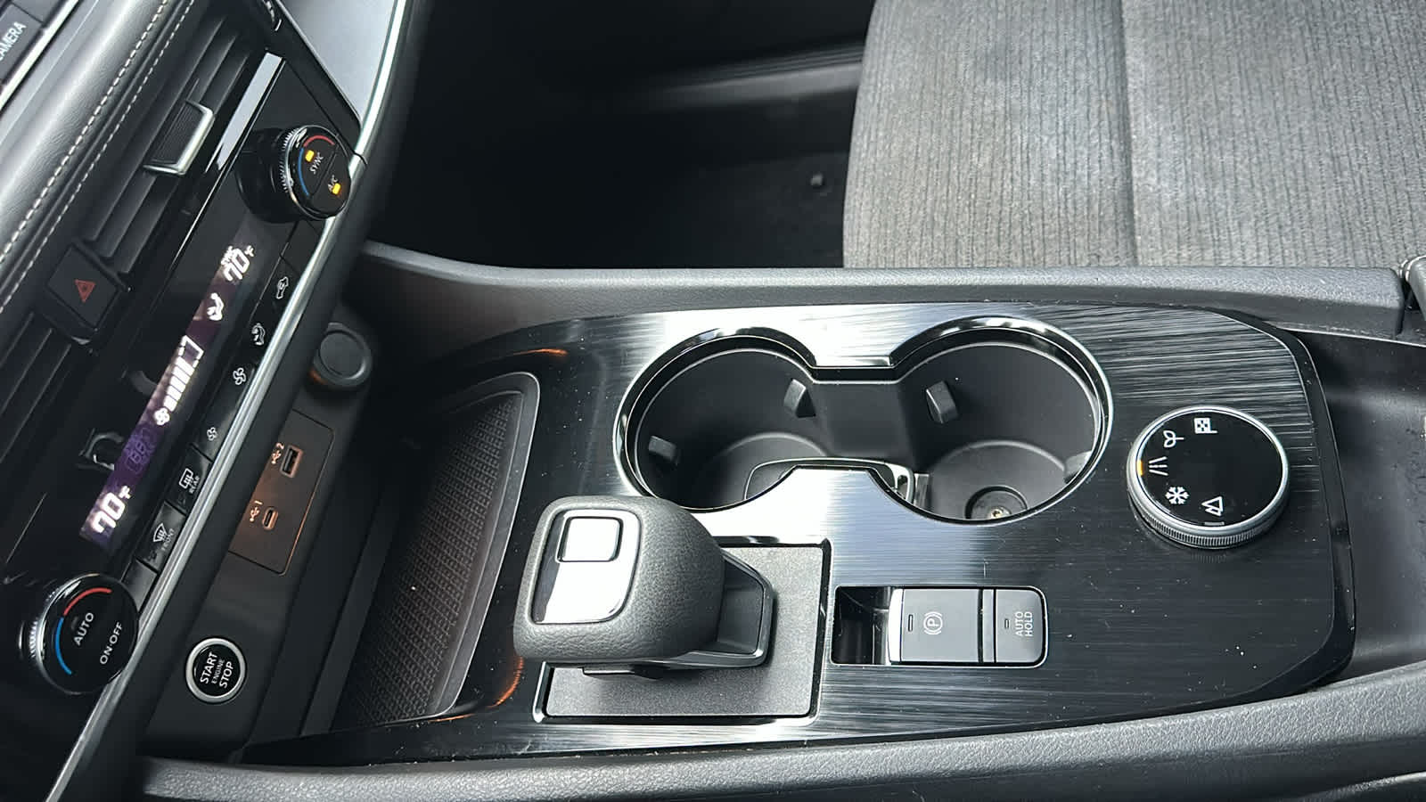 Thumbnail: 2021 Nissan Rogue - 27