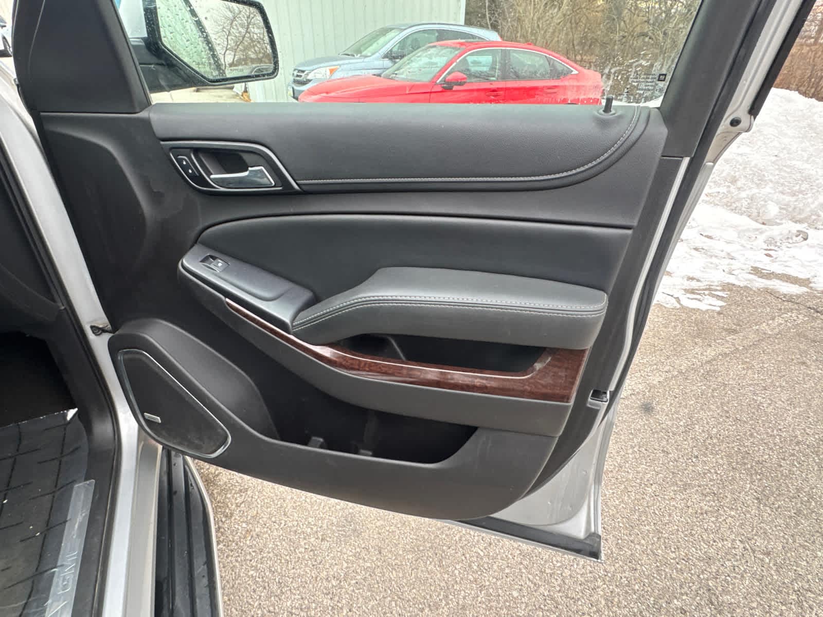 Thumbnail: 2017 GMC Yukon XL - 7