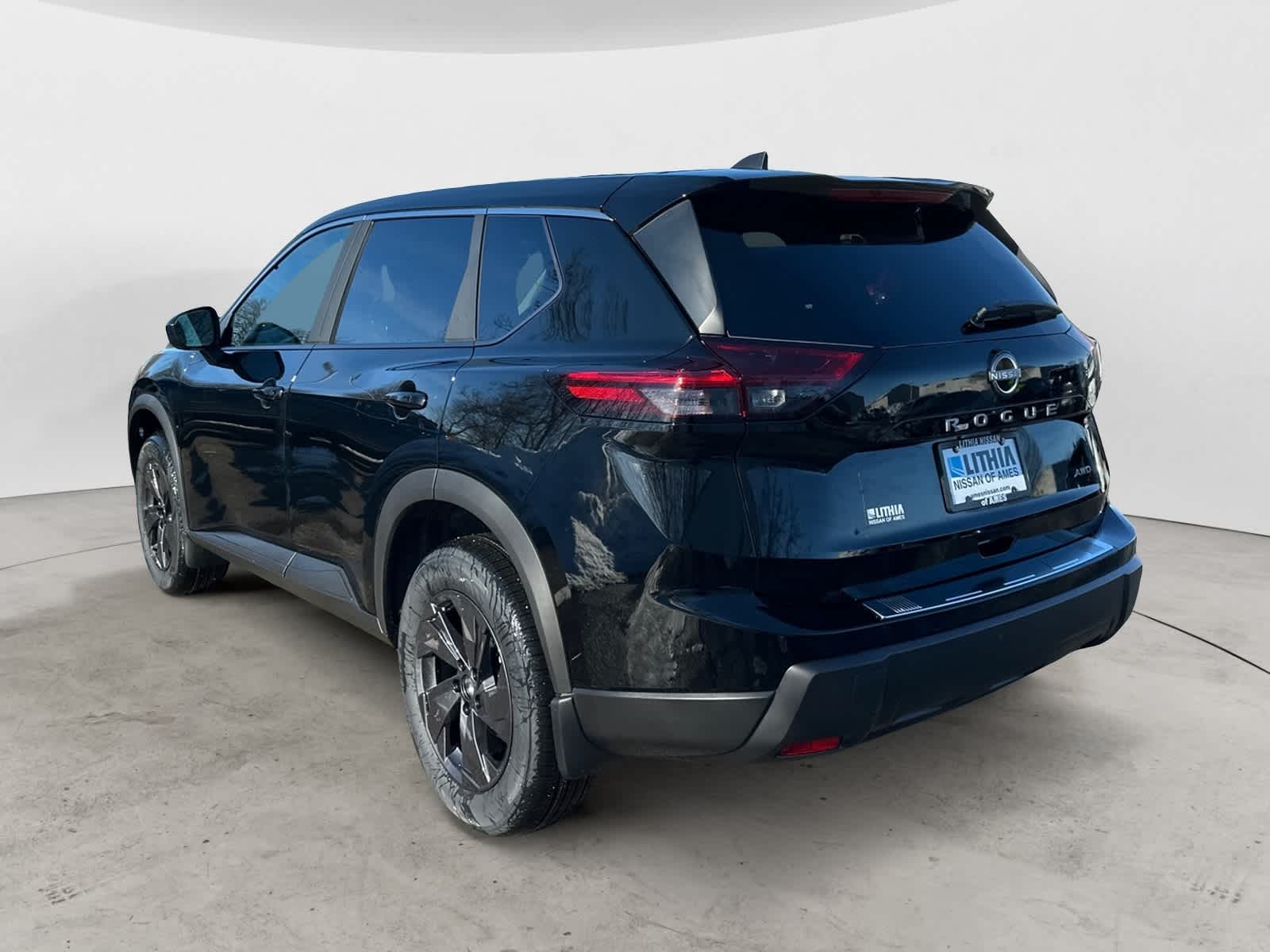 Thumbnail: 2026 Nissan Rogue - 2