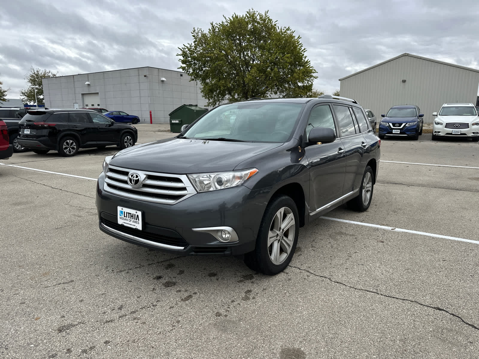 Thumbnail: 2012 Toyota Highlander - 1