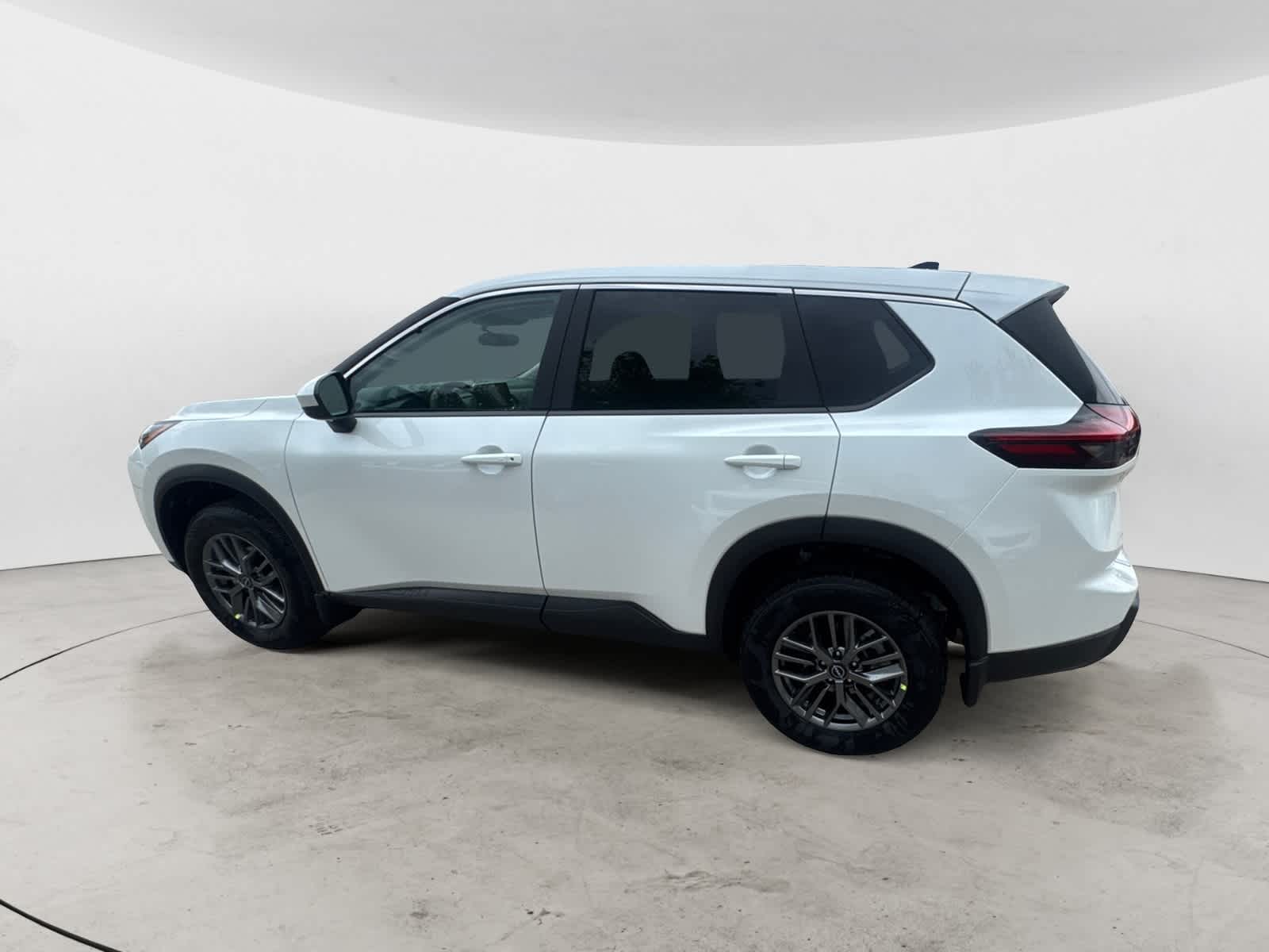 Thumbnail: 2026 Nissan Rogue - 2