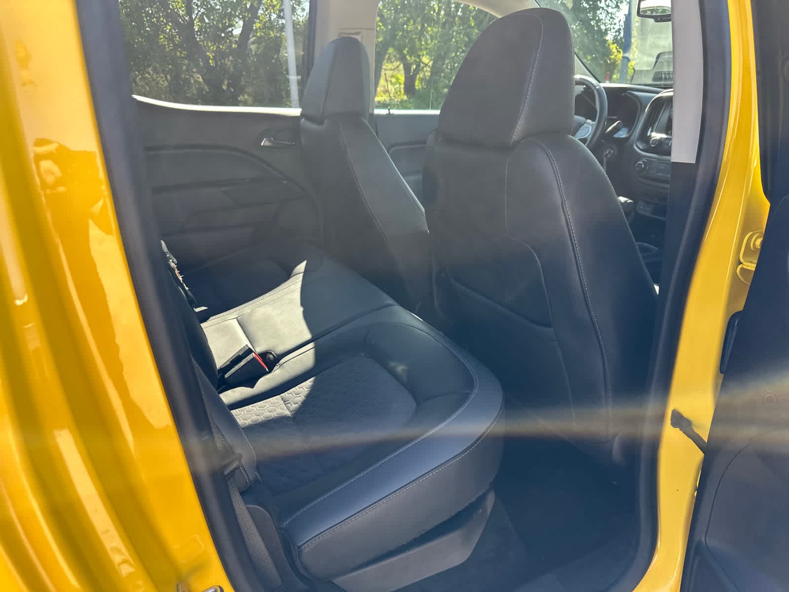 Thumbnail: 2015 Chevrolet Colorado - 10