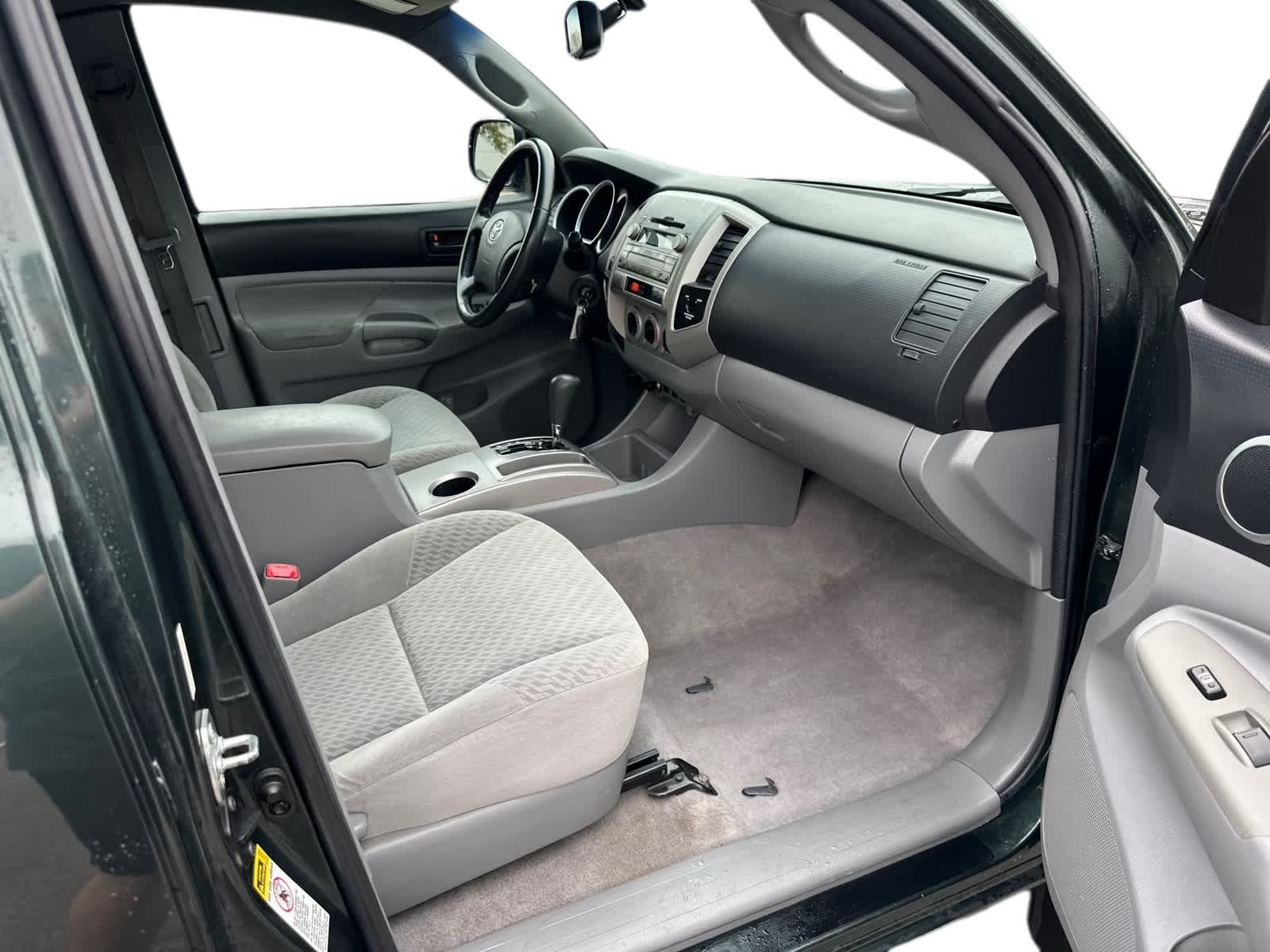 Thumbnail: 2009 Toyota Tacoma - 6