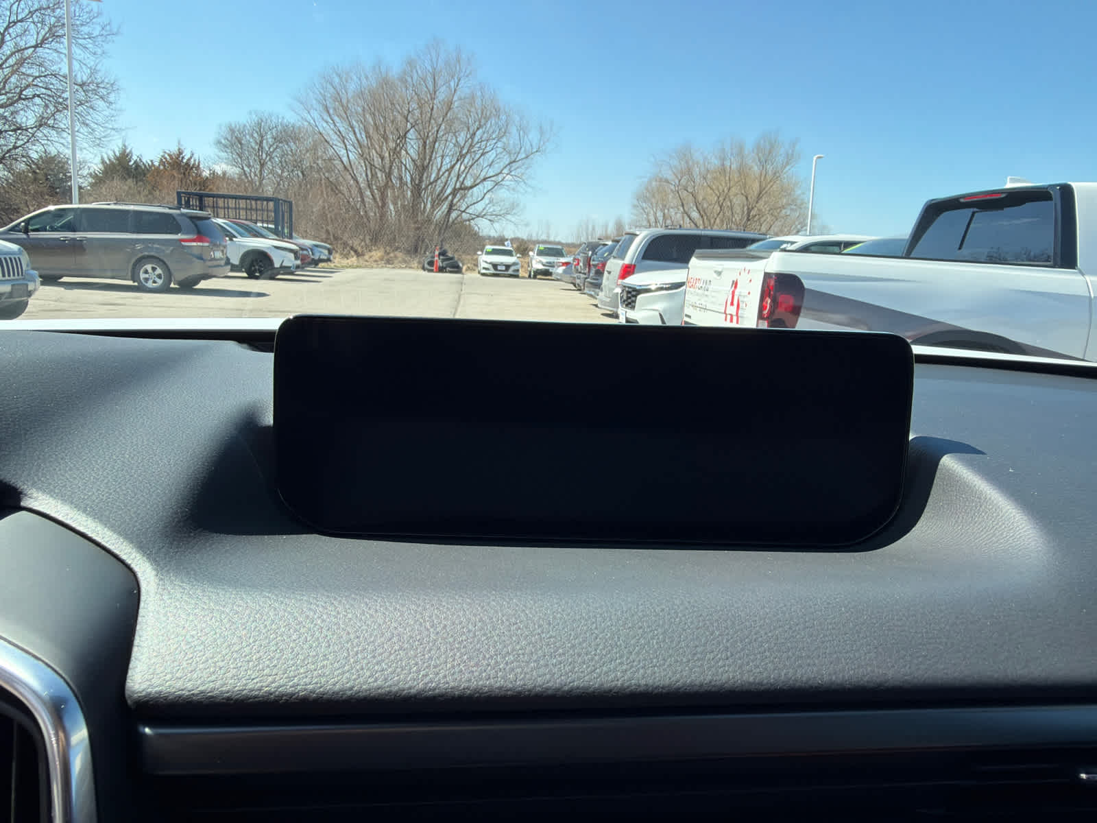 Thumbnail: 2025 Mazda CX-50 - 24