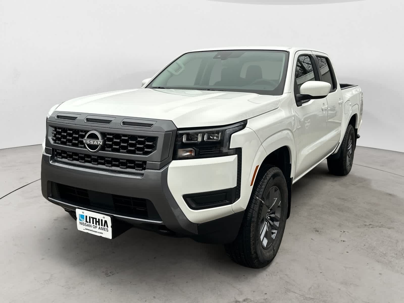 2026 Nissan Frontier SV's photo