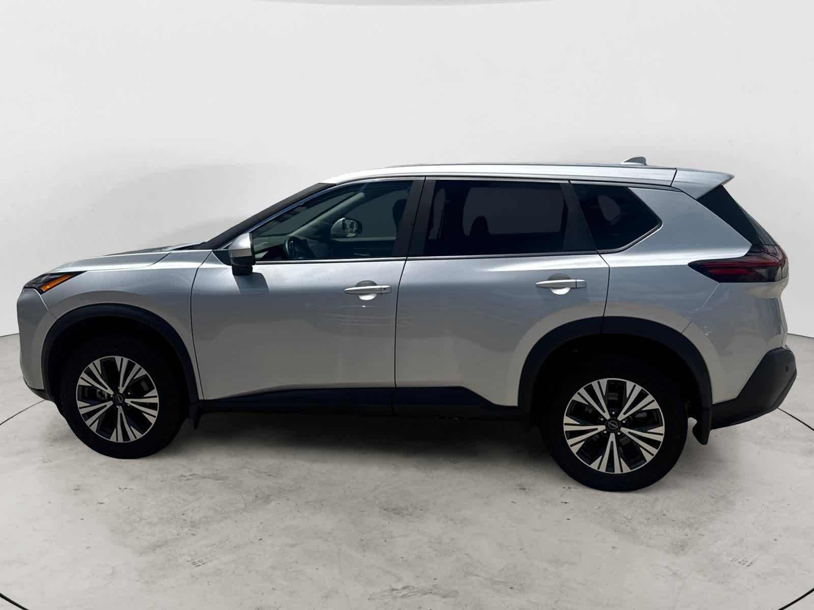 Thumbnail: 2023 Nissan Rogue - 2