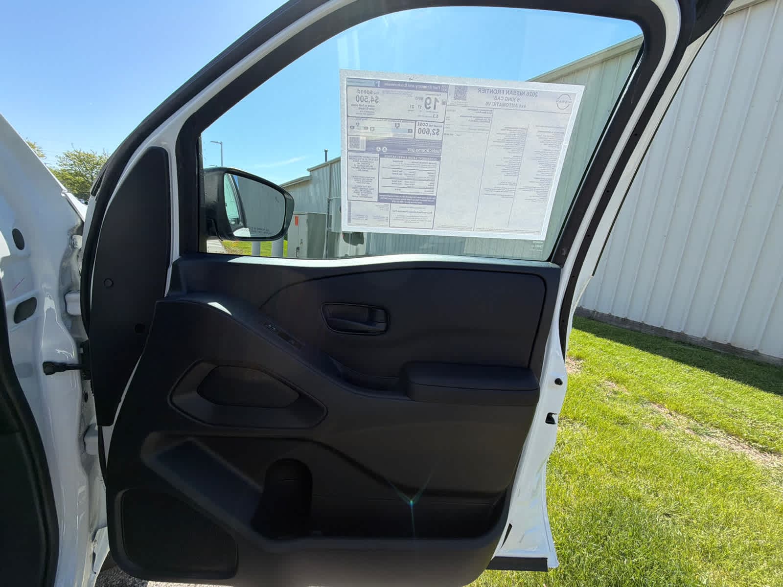 Thumbnail: 2026 Nissan Frontier - 7