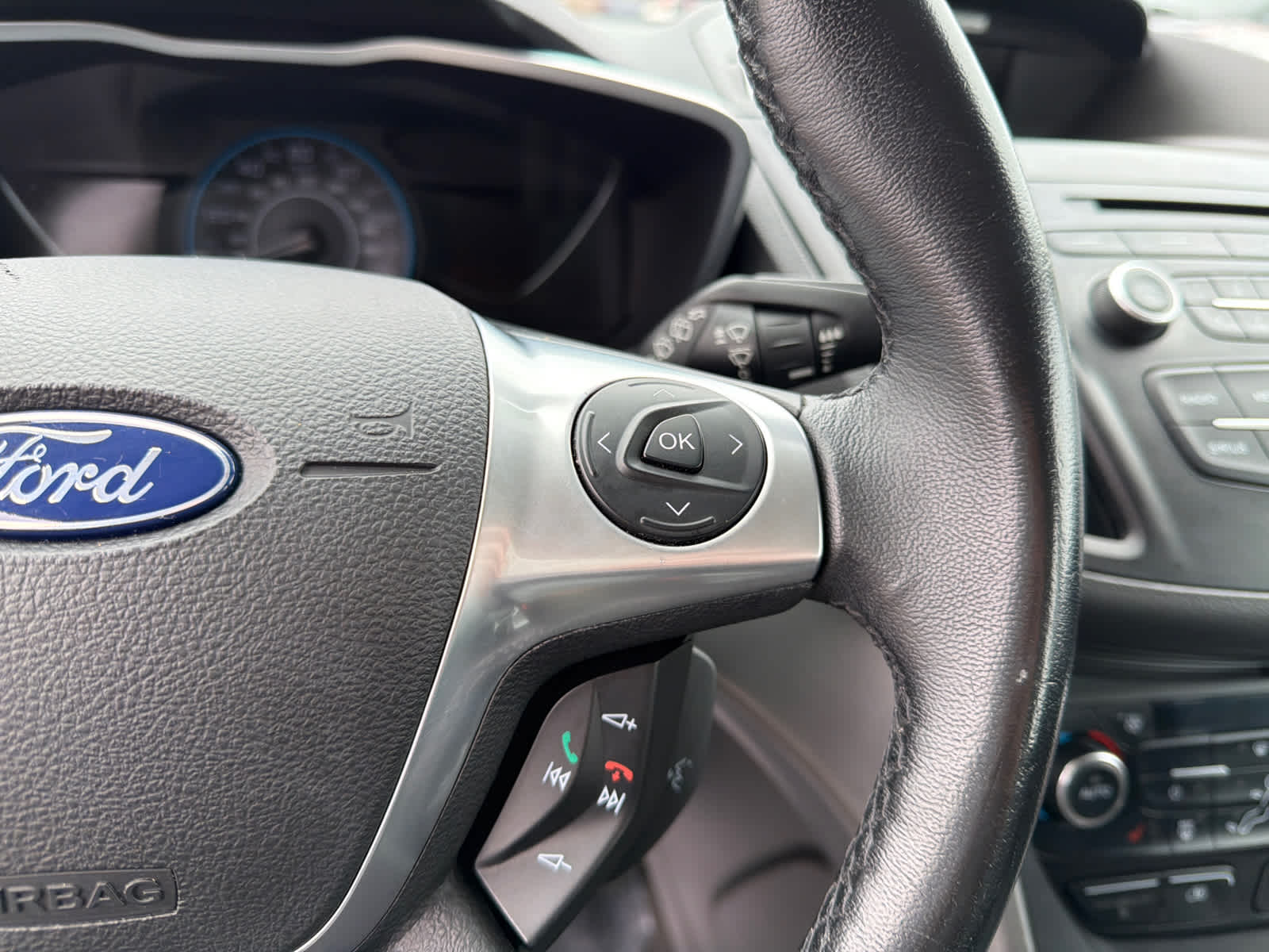 Thumbnail: 2017 Ford C-Max - 21