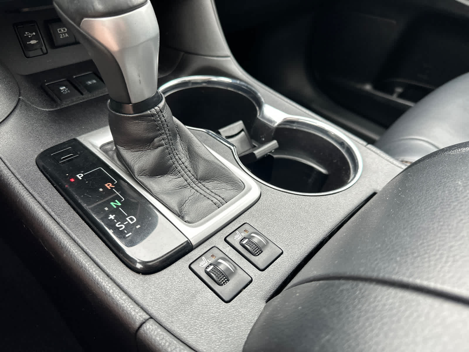 Thumbnail: 2018 Toyota Highlander - 29