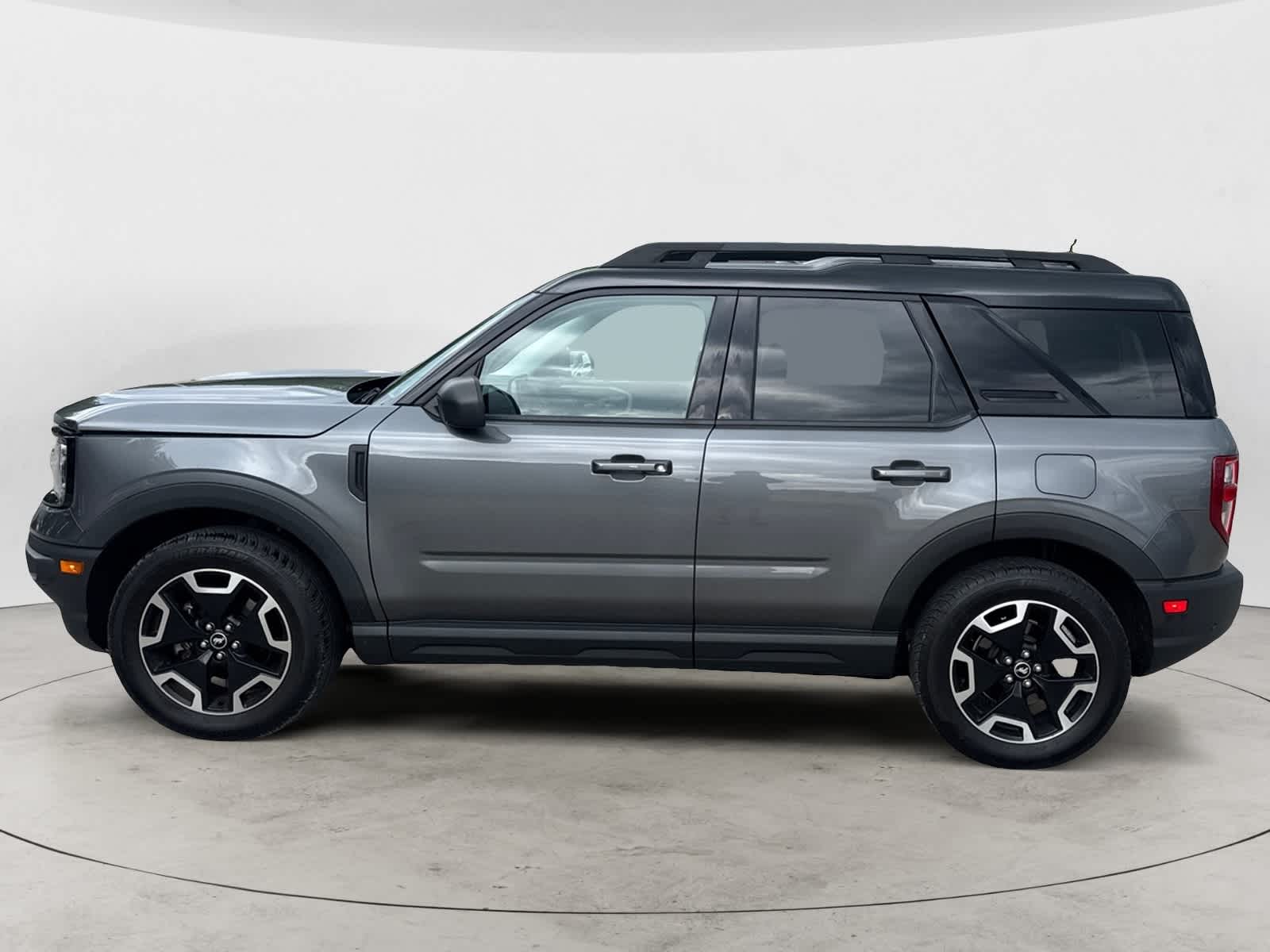 Thumbnail: 2022 Ford Bronco Sport - 2