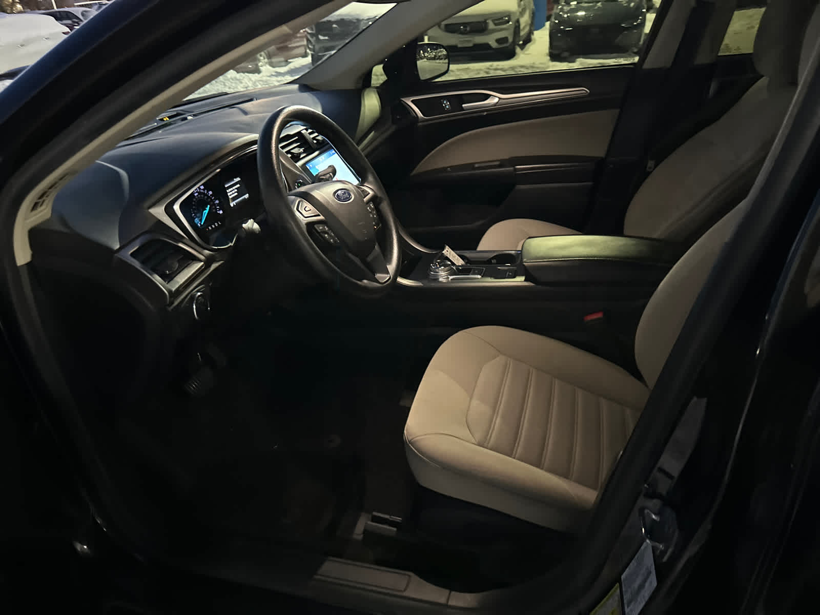 Thumbnail: 2020 Ford Fusion - 14