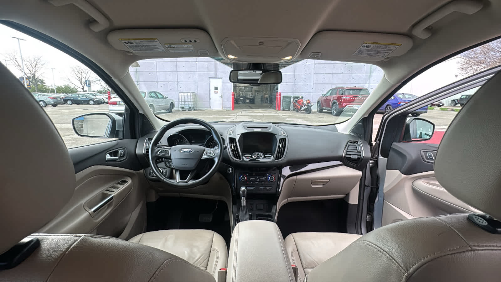 Thumbnail: 2017 Ford Escape - 24
