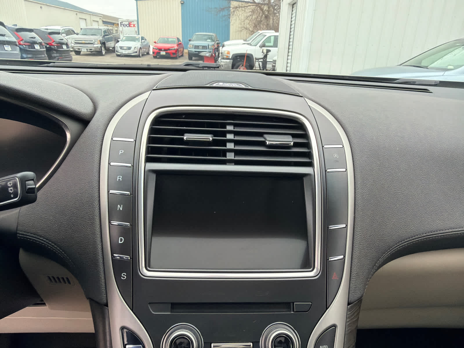 Thumbnail: 2019 Lincoln Nautilus - 24