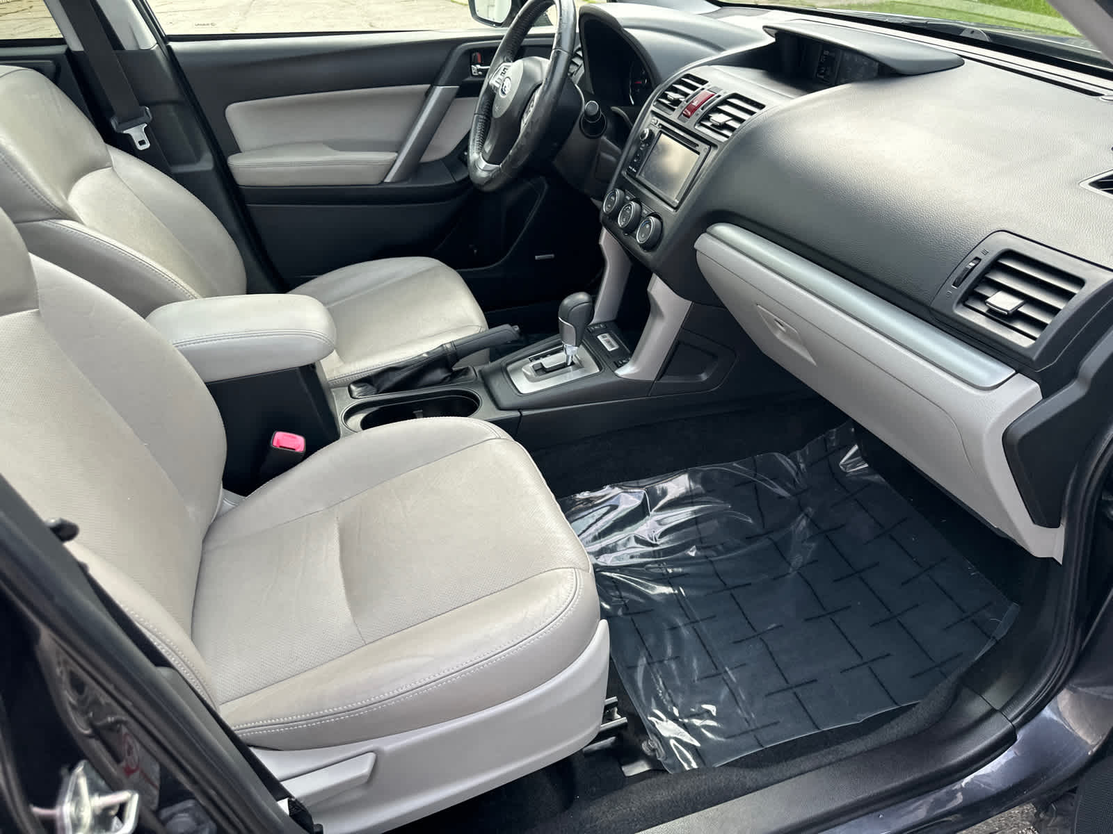 Thumbnail: 2014 Subaru Forester - 8