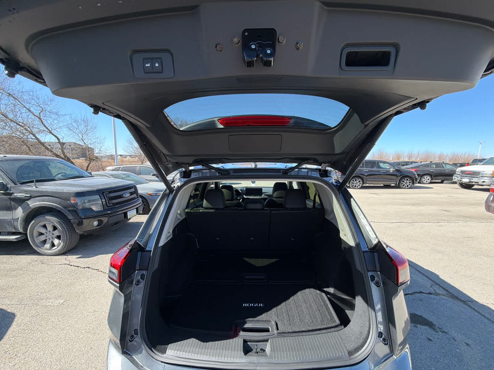 Thumbnail: 2026 Nissan Rogue - 11