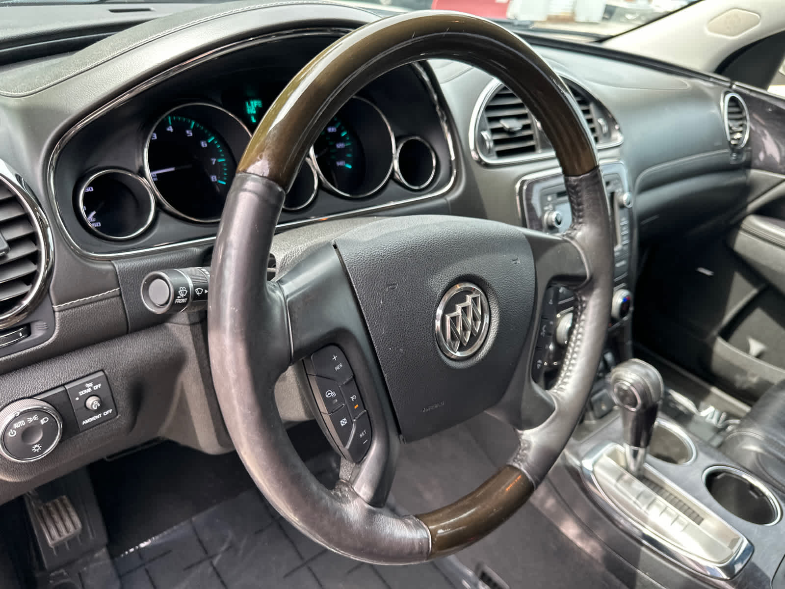 Thumbnail: 2015 Buick Enclave - 21