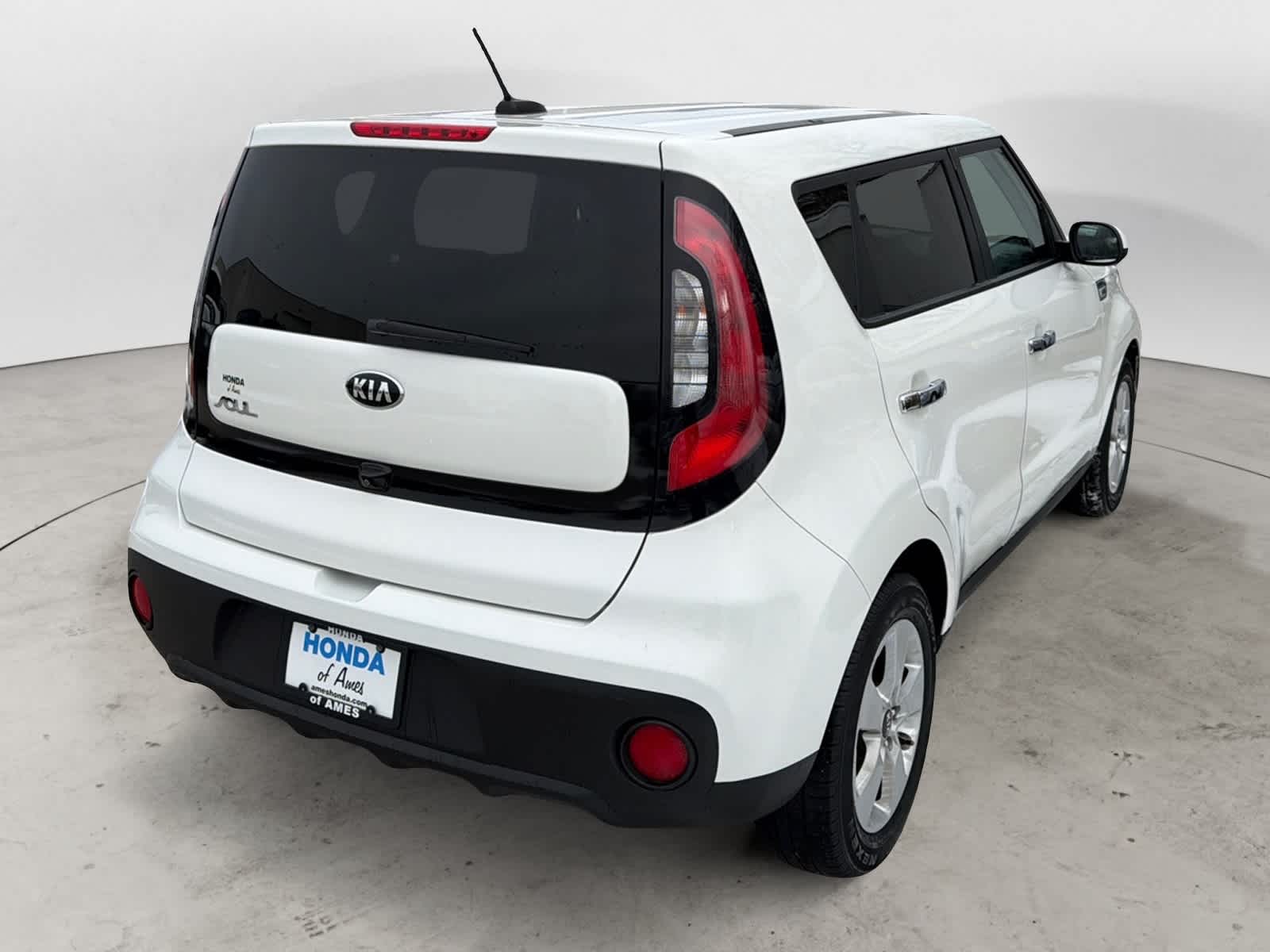 Thumbnail: 2019 Kia Soul - 4