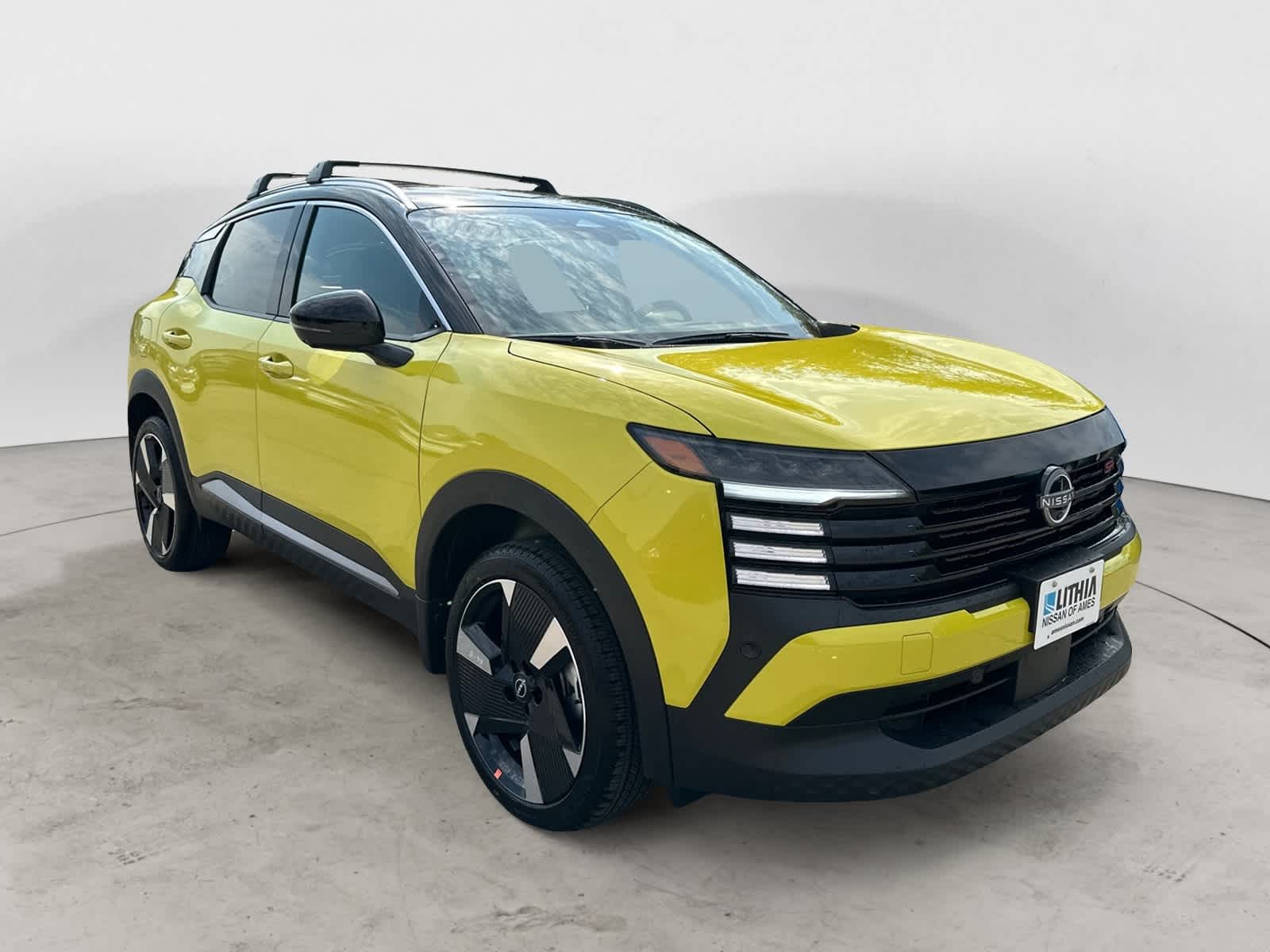 Thumbnail: 2026 Nissan Kicks - 5