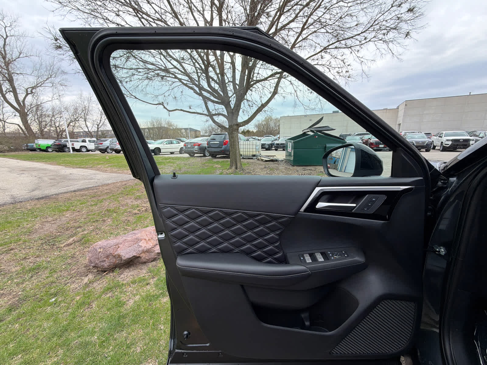 Thumbnail: 2026 Nissan Rogue - 16