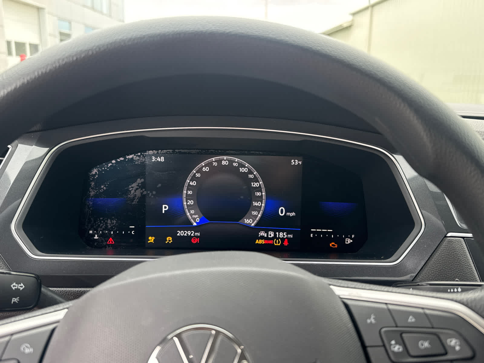 Thumbnail: 2022 Volkswagen Tiguan - 23