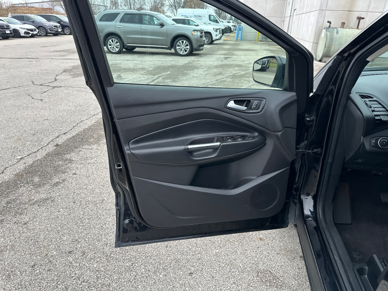 Thumbnail: 2019 Ford Escape - 16