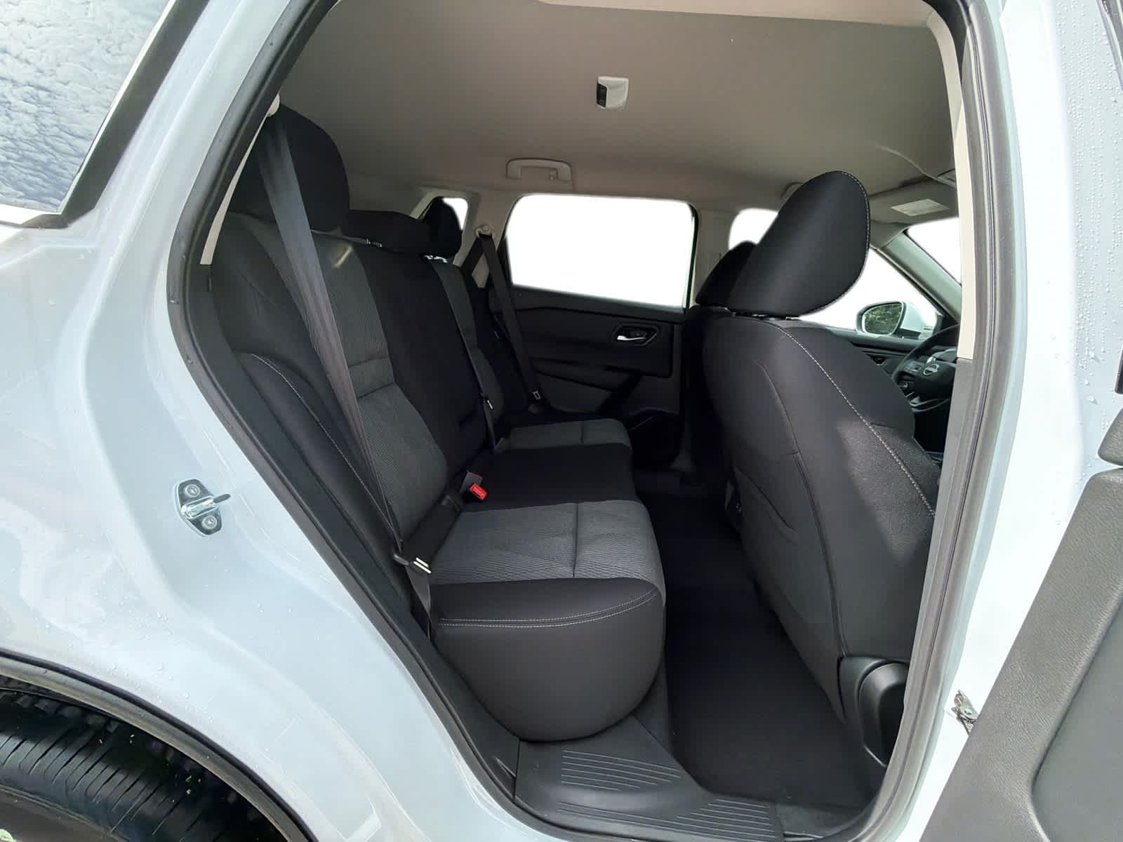 Thumbnail: 2026 Nissan Rogue - 10