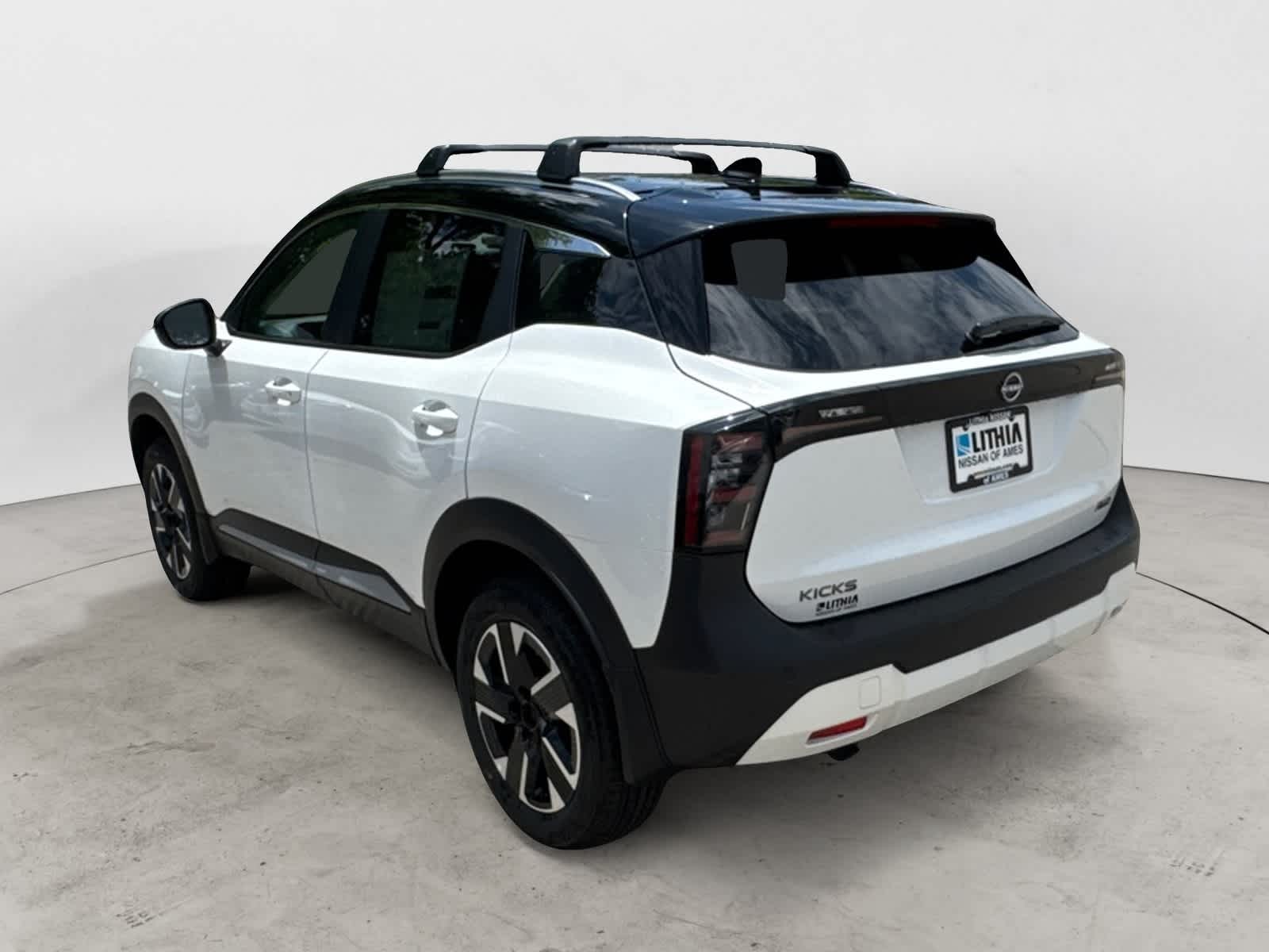 Thumbnail: 2026 Nissan Kicks - 3