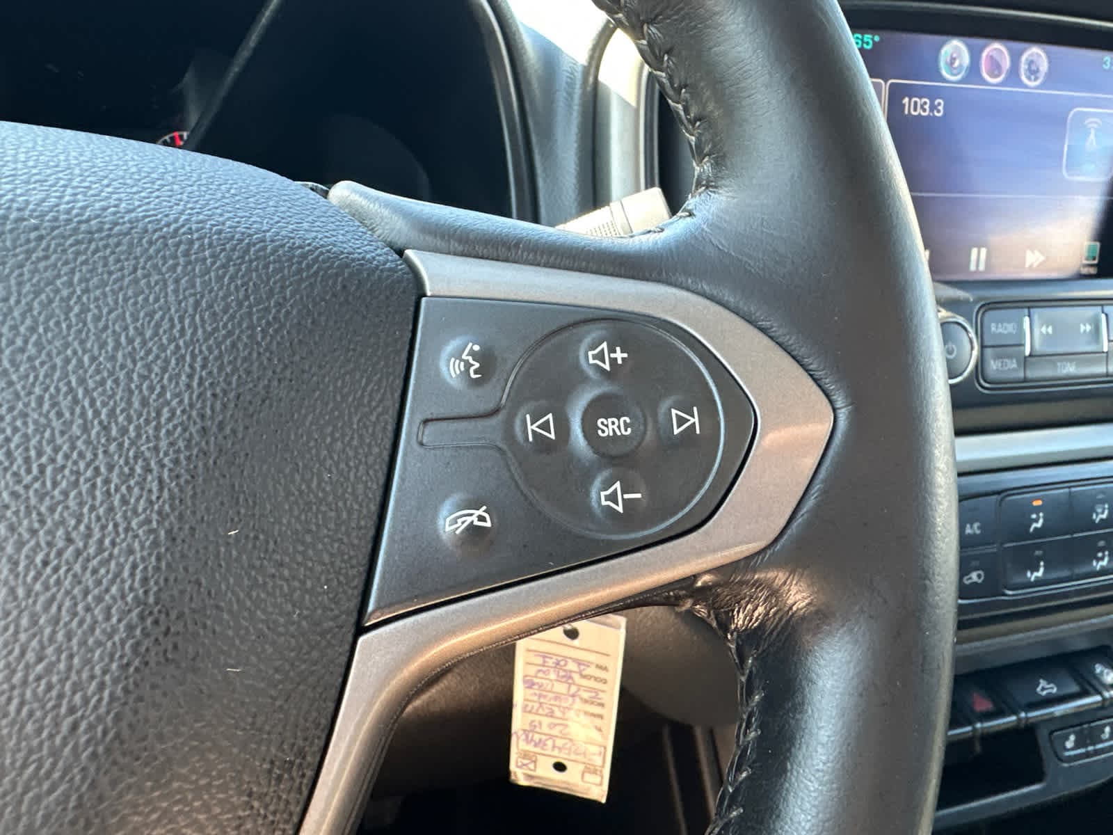 Thumbnail: 2015 Chevrolet Colorado - 17