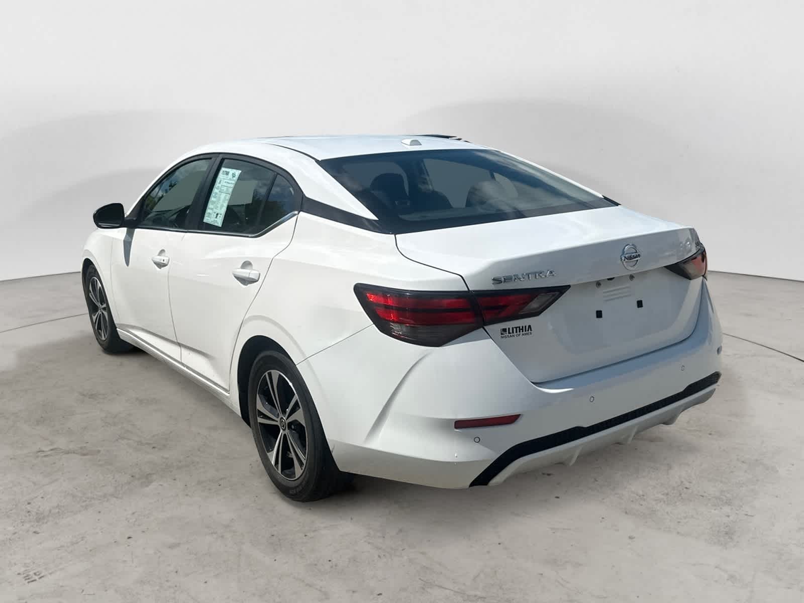 Thumbnail: 2021 Nissan Sentra - 2