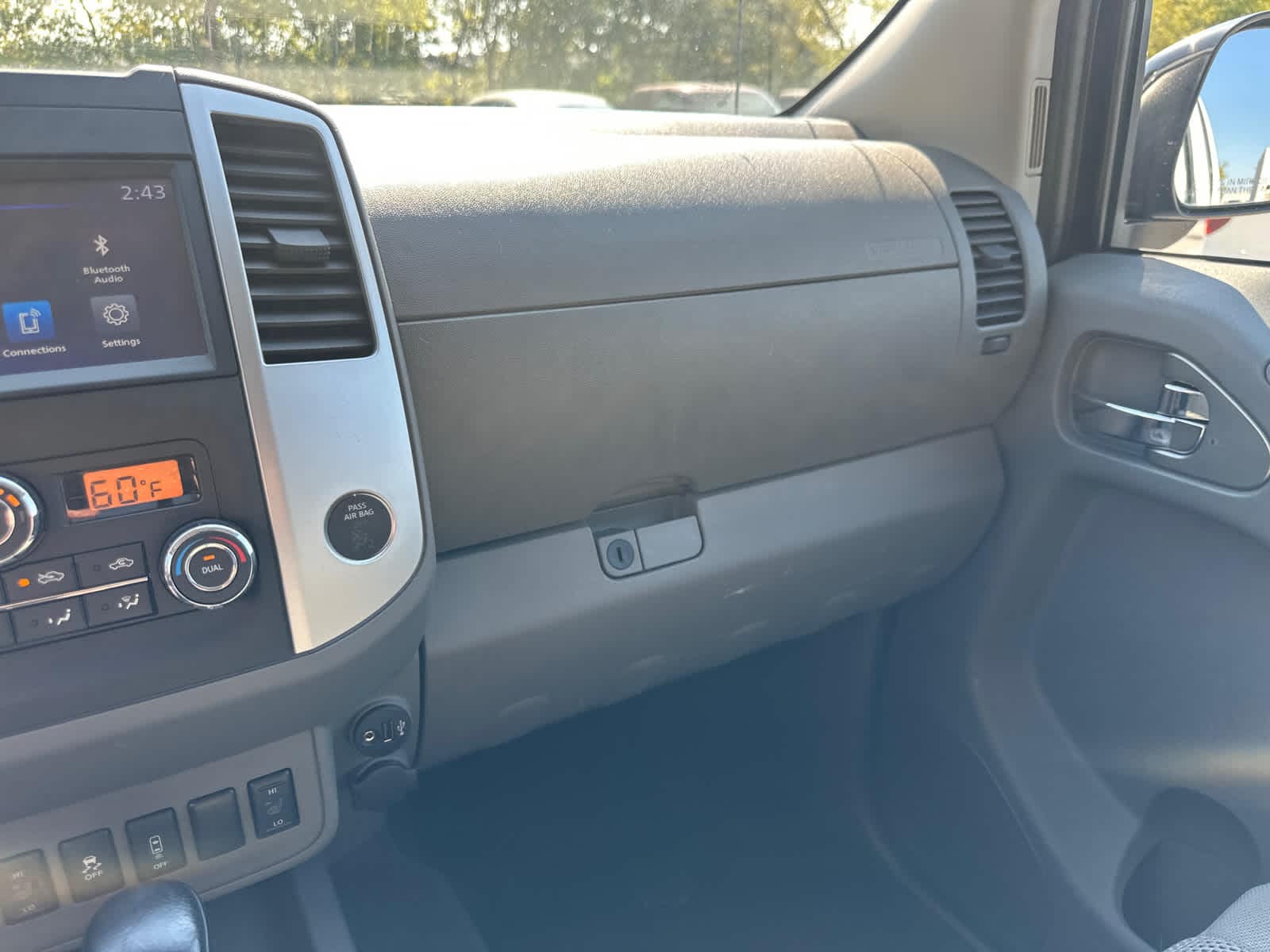 Thumbnail: 2021 Nissan Frontier - 28
