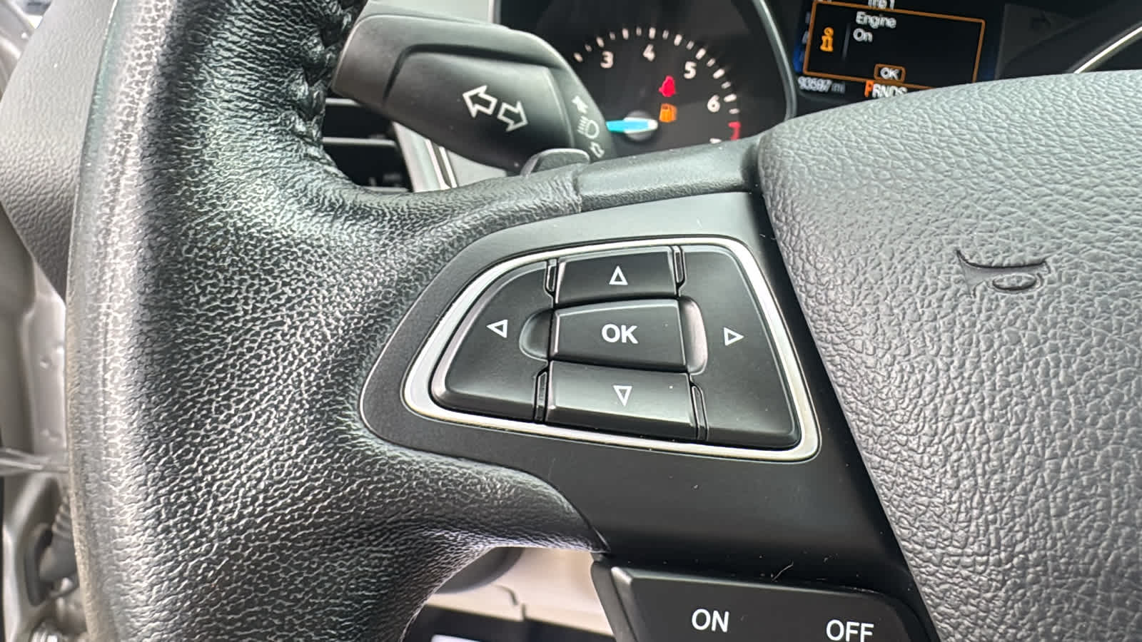 Thumbnail: 2017 Ford Escape - 21