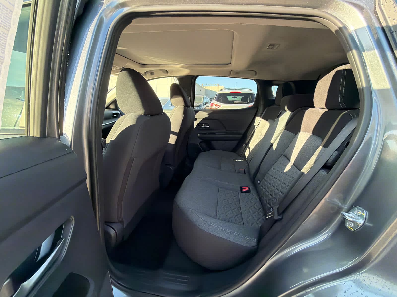 Thumbnail: 2026 Nissan Kicks - 14