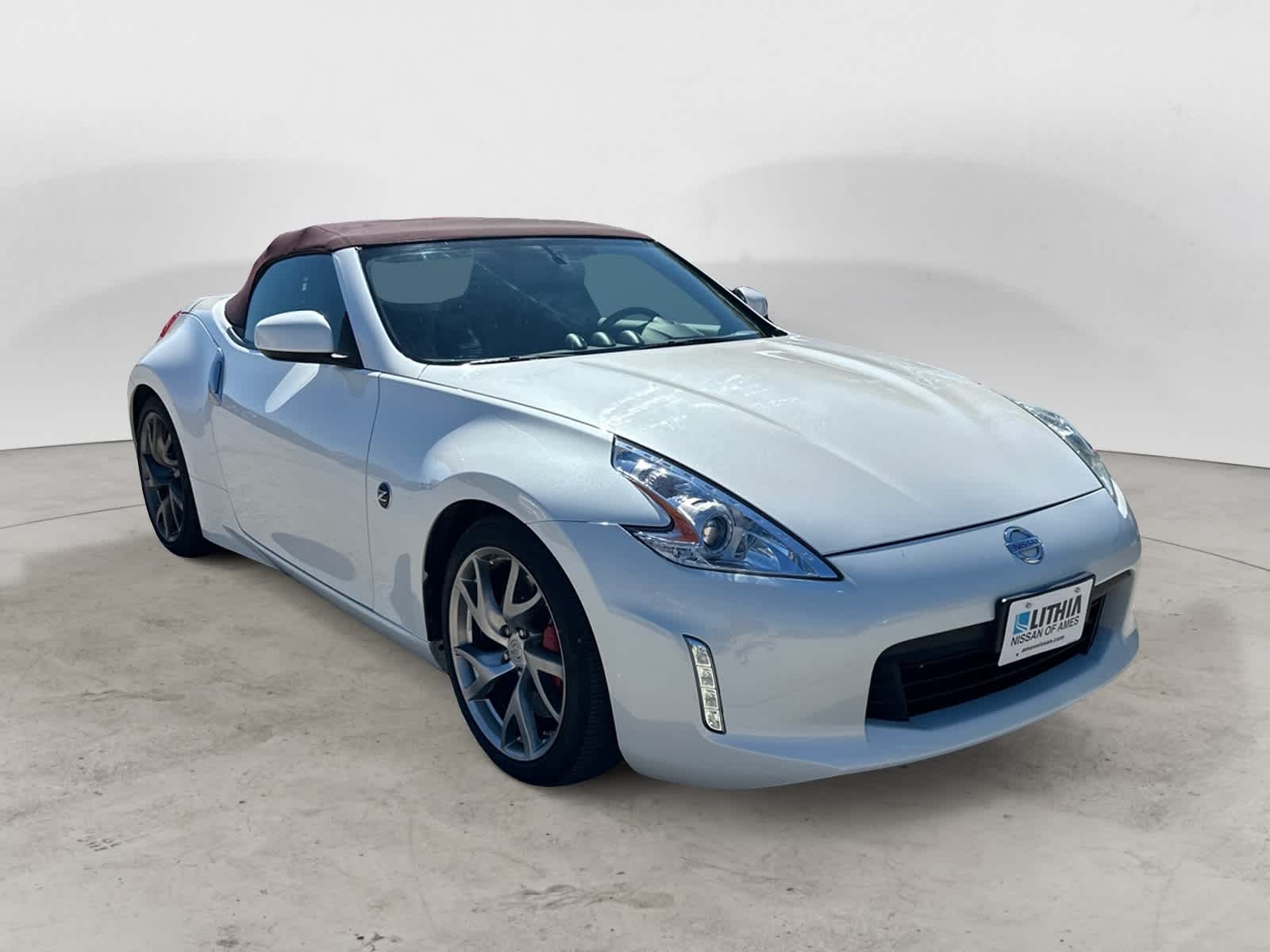 Thumbnail: 2014 Nissan Z - 4