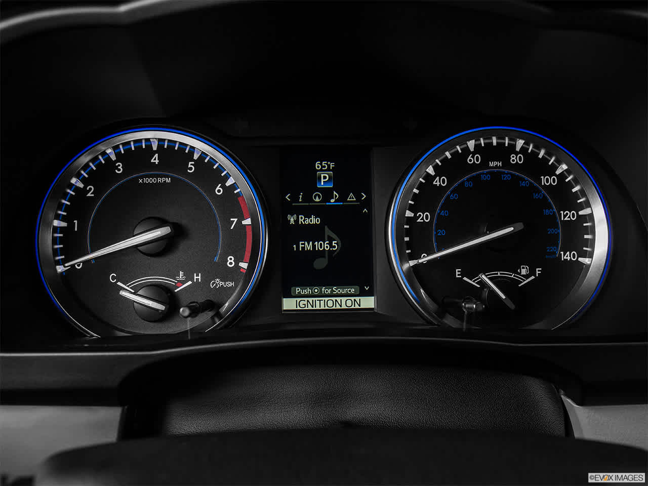 Thumbnail: 2014 Toyota Highlander - 19