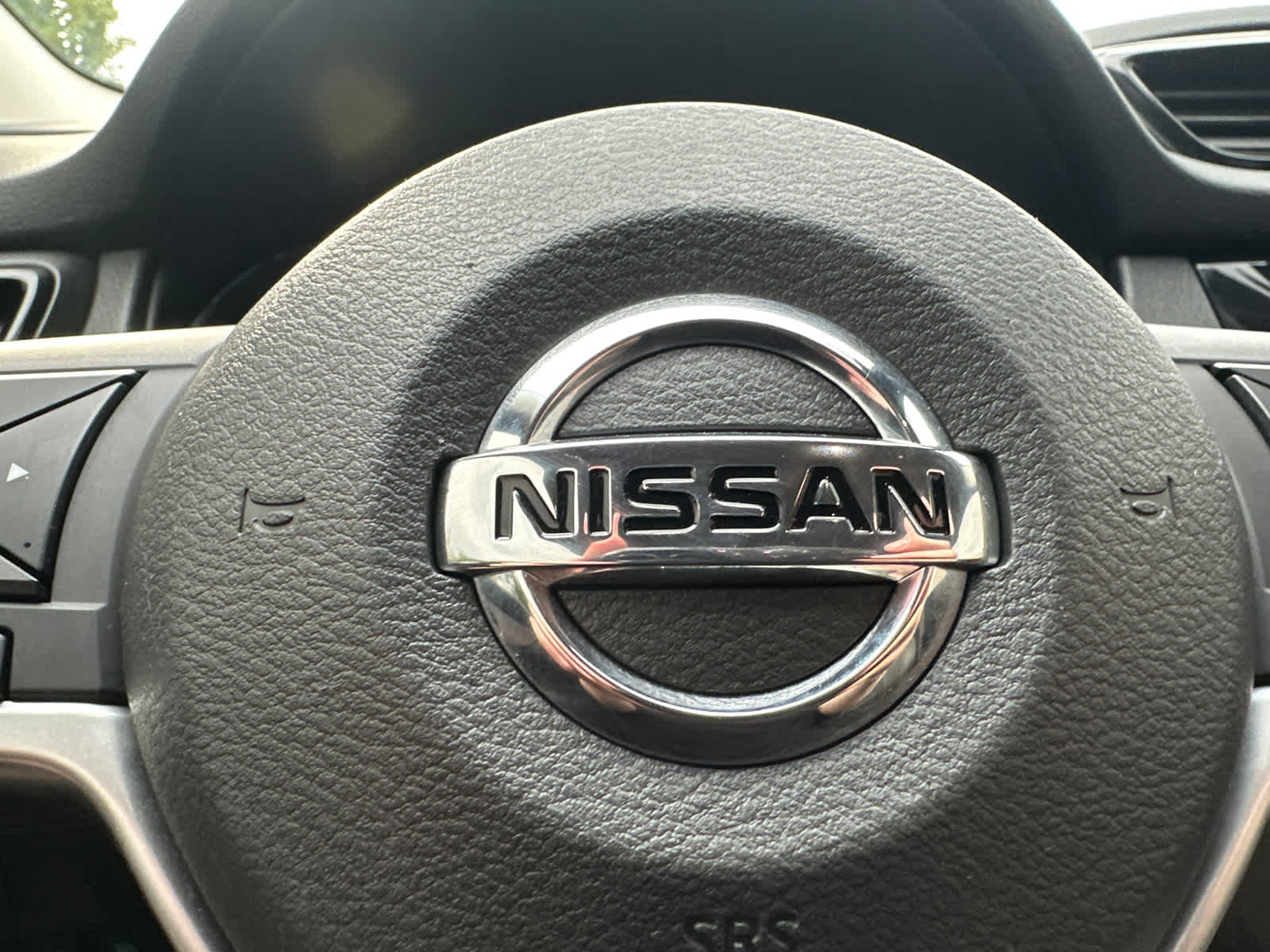 Thumbnail: 2020 Nissan Rogue Sport - 20