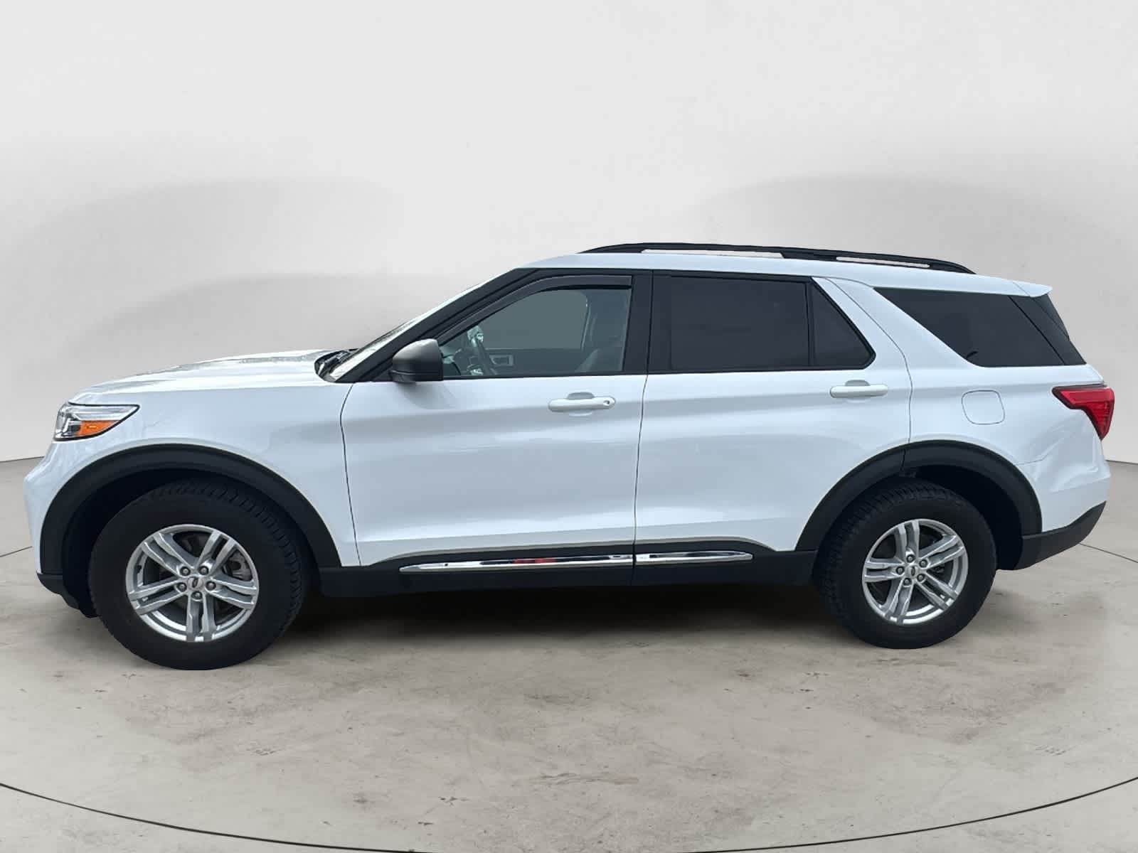 Thumbnail: 2023 Ford Explorer - 2