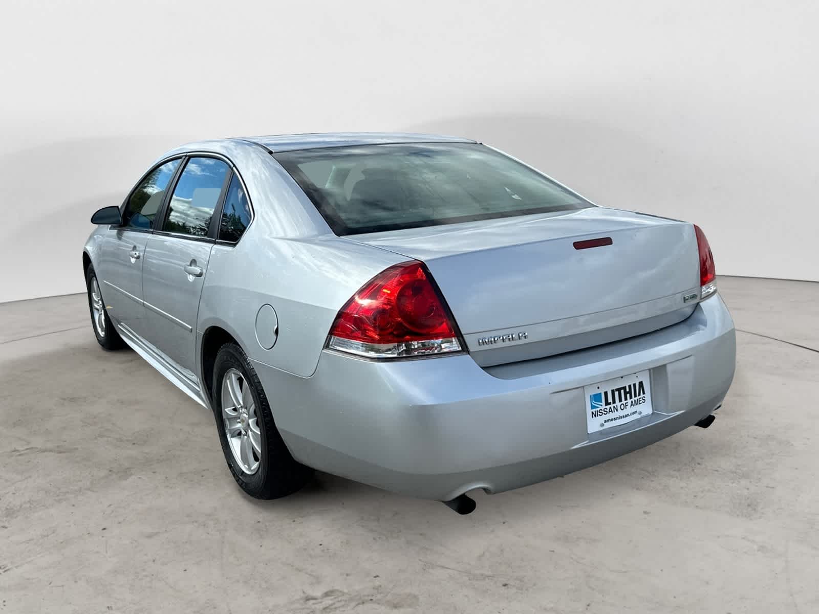2013 Chevrolet Impala LS Fleet photo 2