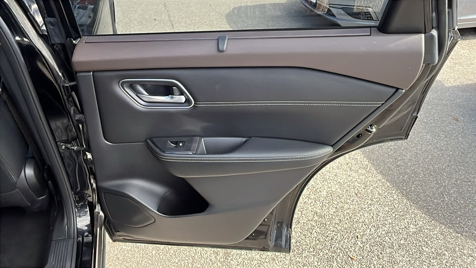 Thumbnail: 2021 Nissan Rogue - 7