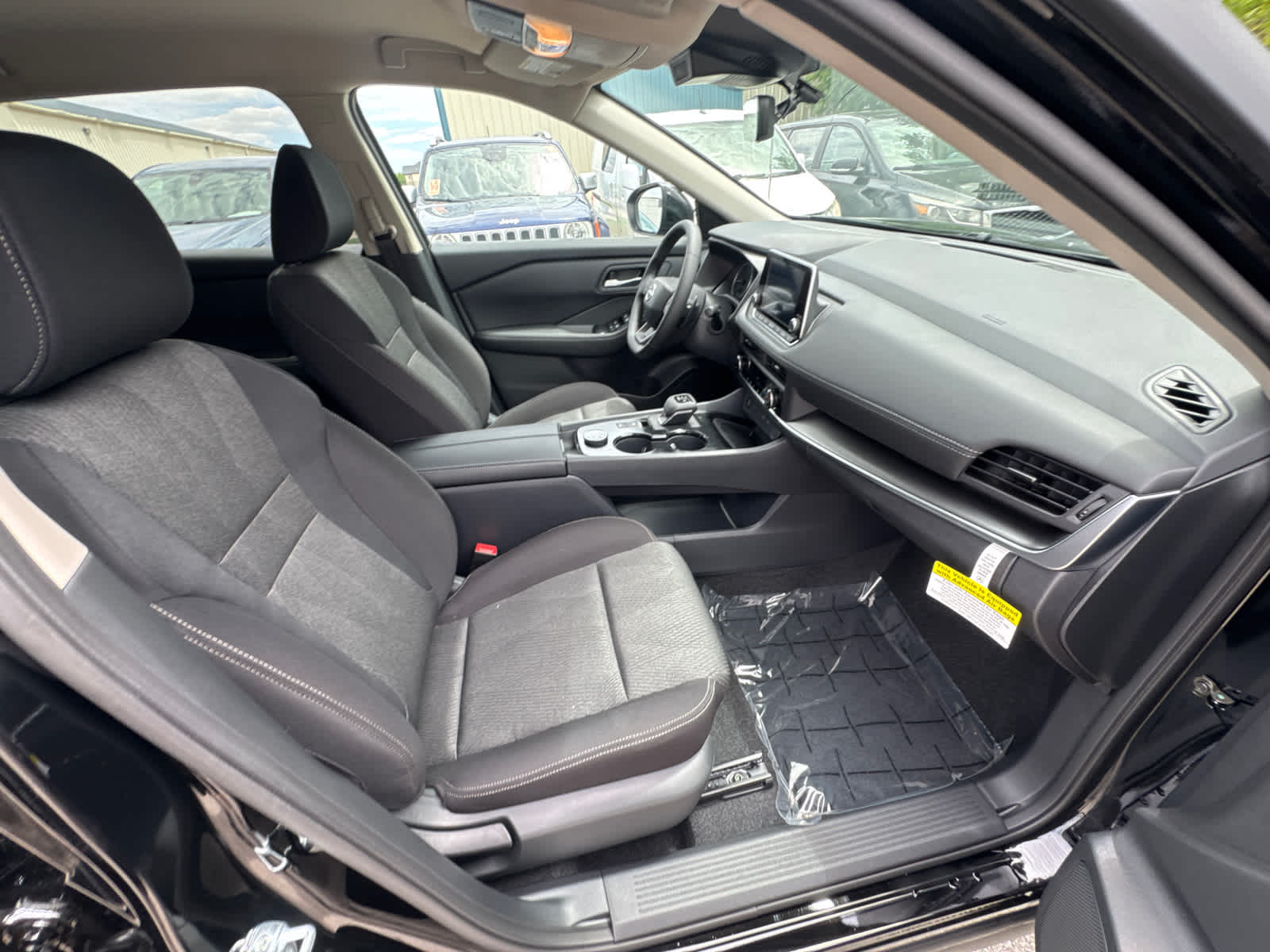 Thumbnail: 2026 Nissan Rogue - 9