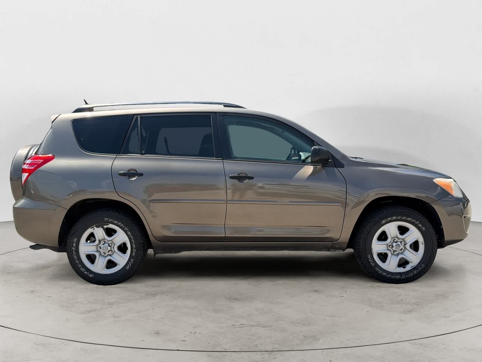 Thumbnail: 2011 Toyota RAV4 - 5
