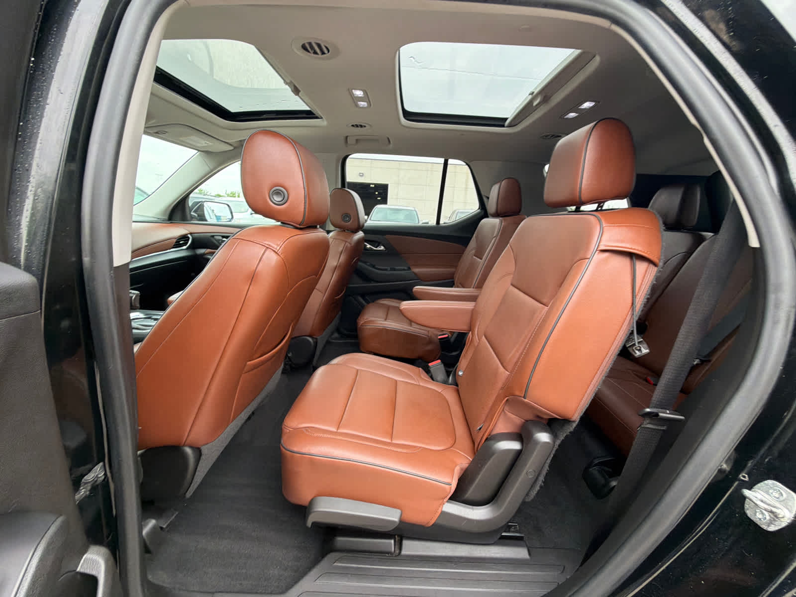 Thumbnail: 2019 Chevrolet Traverse - 18